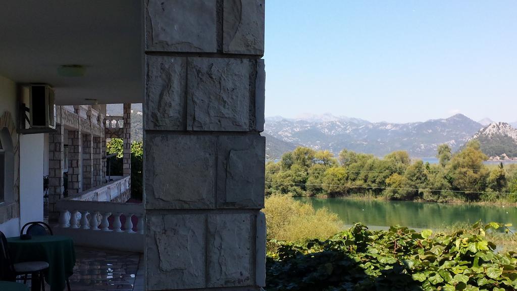 Guesthouse Mala Venecija Virpazar Dış mekan fotoğraf