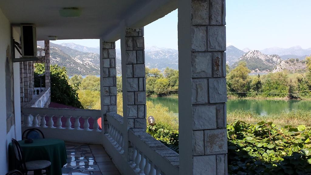 Guesthouse Mala Venecija Virpazar Dış mekan fotoğraf