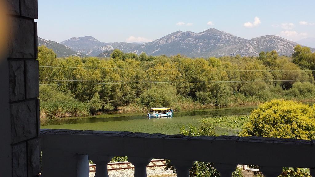 Guesthouse Mala Venecija Virpazar Dış mekan fotoğraf